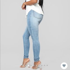 Fashion Nova Light Skinny Jeans